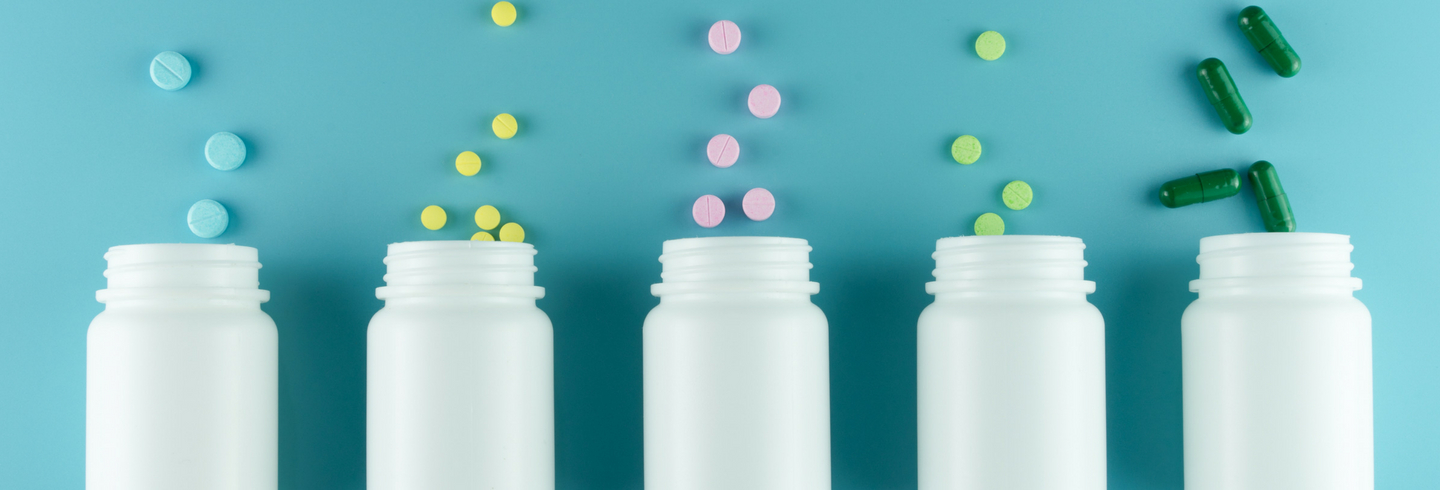 shutterstock_708828715 5 containers 1440x490