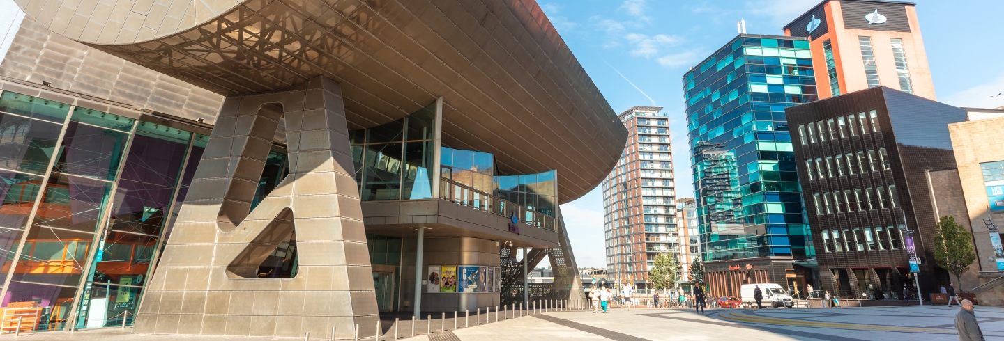 lowry centre hero 1440 490